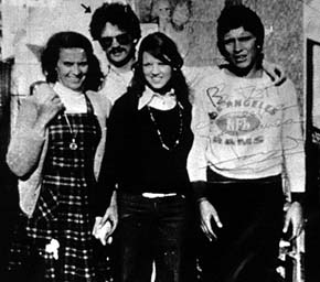 Alejandro con su familia