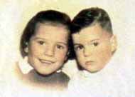 Los dos hermanos, de chicos