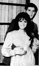 con su hermana, de grandes