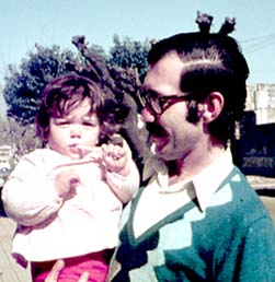 Roberto Castelli con su hija Vero